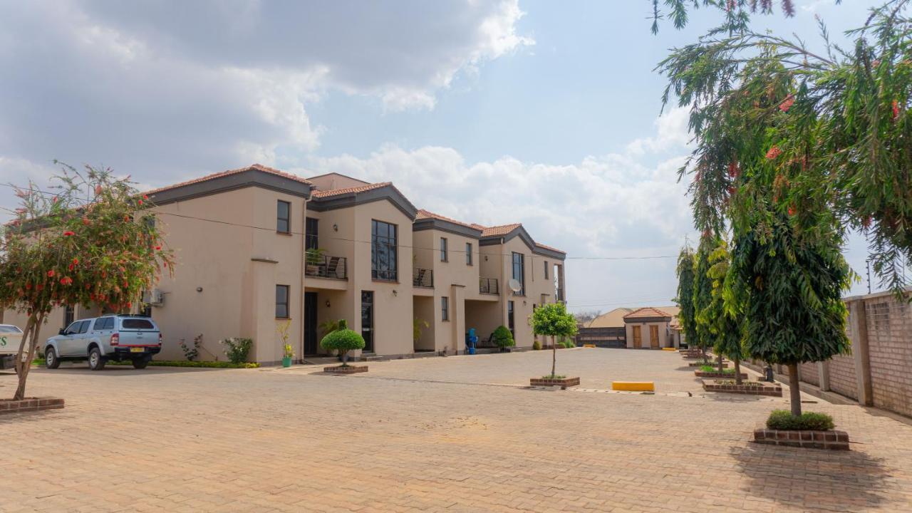 Legacy Suites Lilongwe Exterior photo